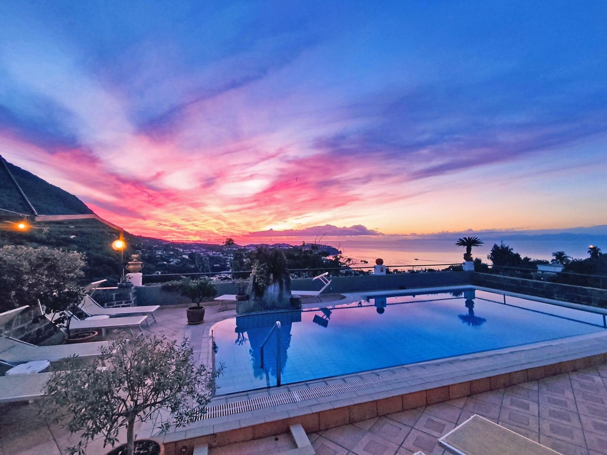 Casamicciola Terme Hotel Ape Regina מראה חיצוני תמונה