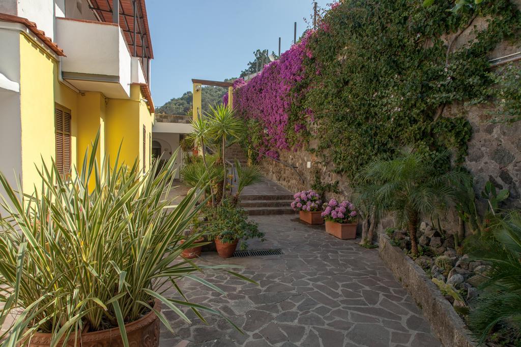 Casamicciola Terme Hotel Ape Regina מראה חיצוני תמונה