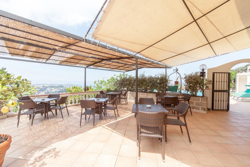 Casamicciola Terme Hotel Ape Regina מראה חיצוני תמונה